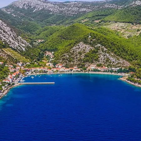 In With Terrace, Air Conditioning, Wifi Apartman Orebić