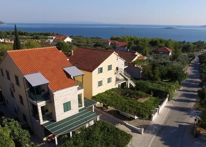 In With Terrace, Air Conditioning, Wifi Apartman *