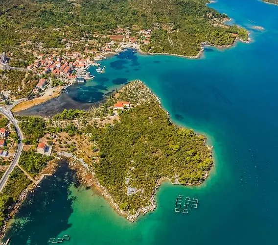 In With Terrace, Air Conditioning, Wifi Apartman